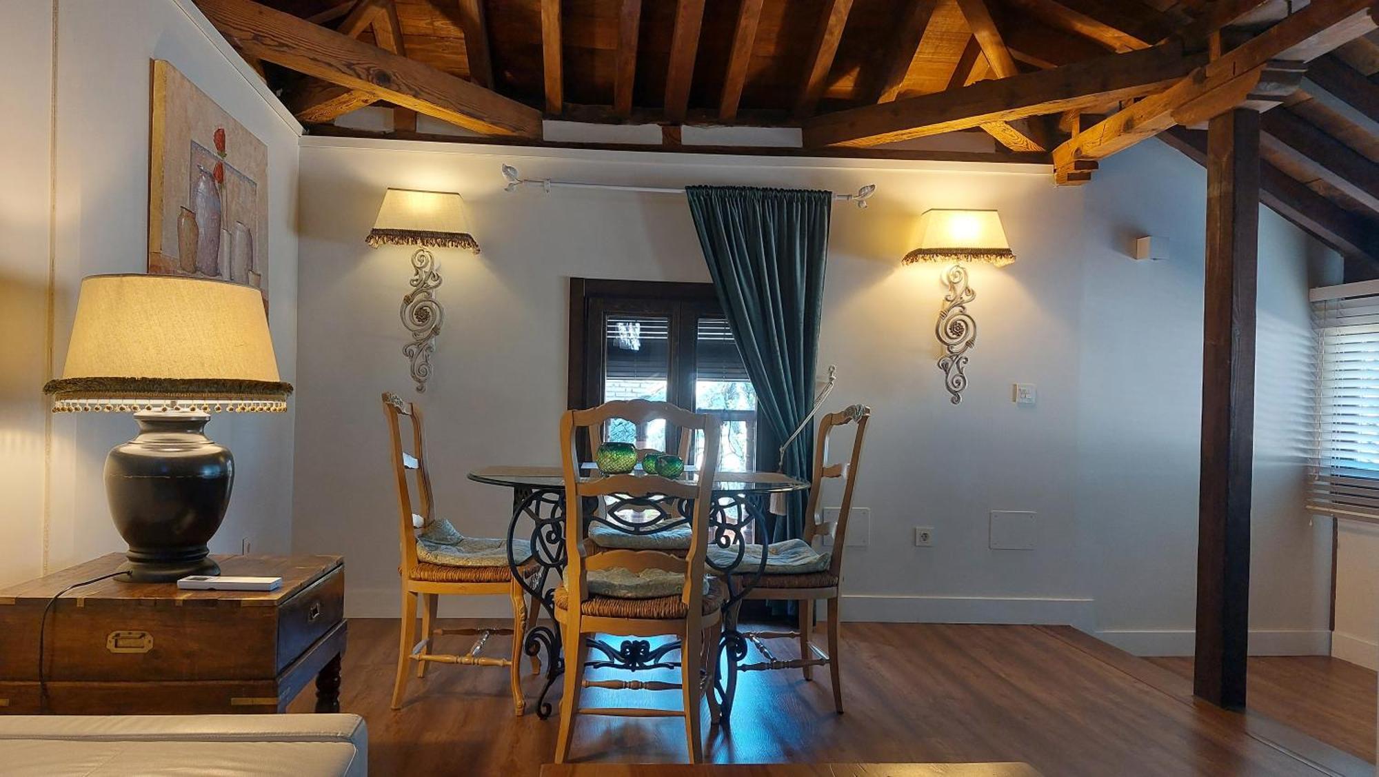 Casa Airosas Apartment โตเลโด ภายนอก รูปภาพ